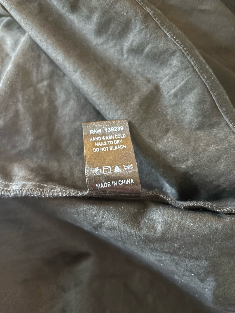 TUCKERNUCK Black Delaney Dress size XL - Picture 10 of 10